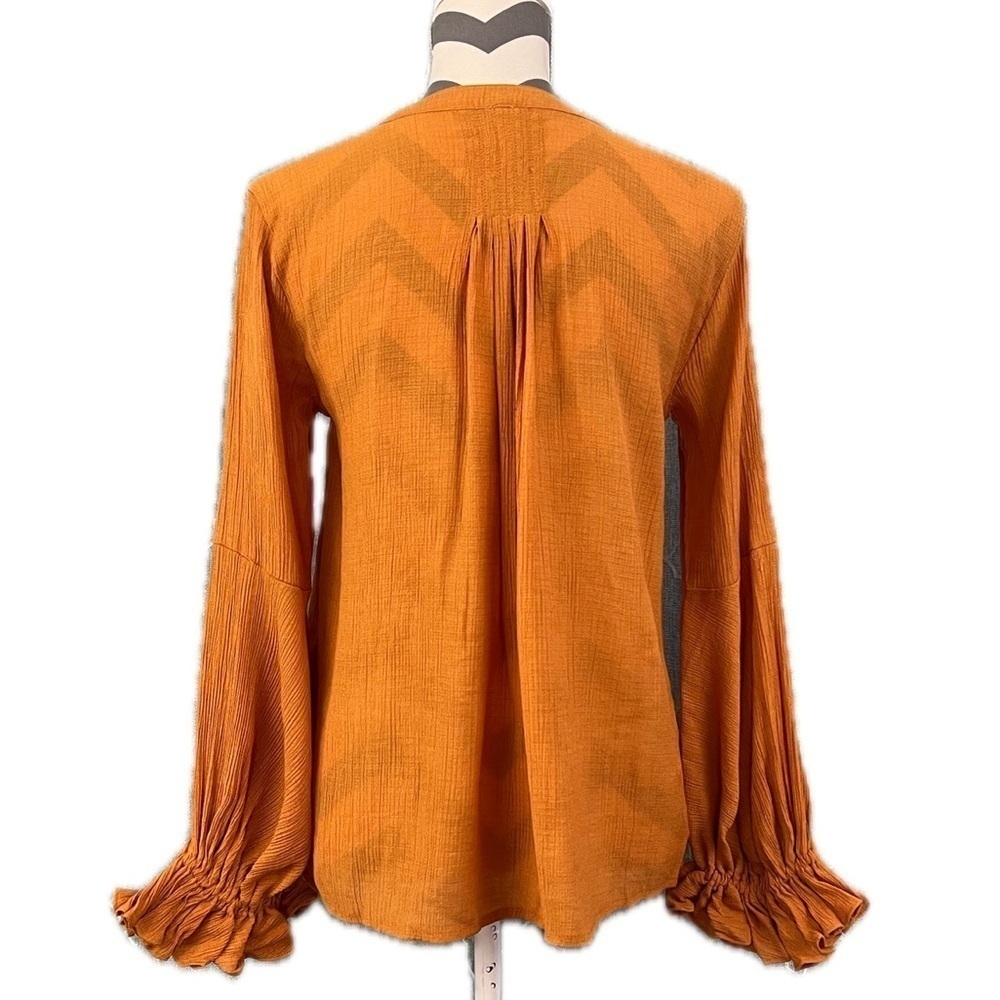 Flawless Santa Cruz Chic Shift Top in Golden Honey - Size M - Picture 7 of 10